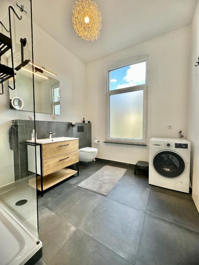 Exklusives City-Apartment Im Herzen Oldenburgs Mit Balkon Und Parkplatz A36 المظهر الخارجي الصورة