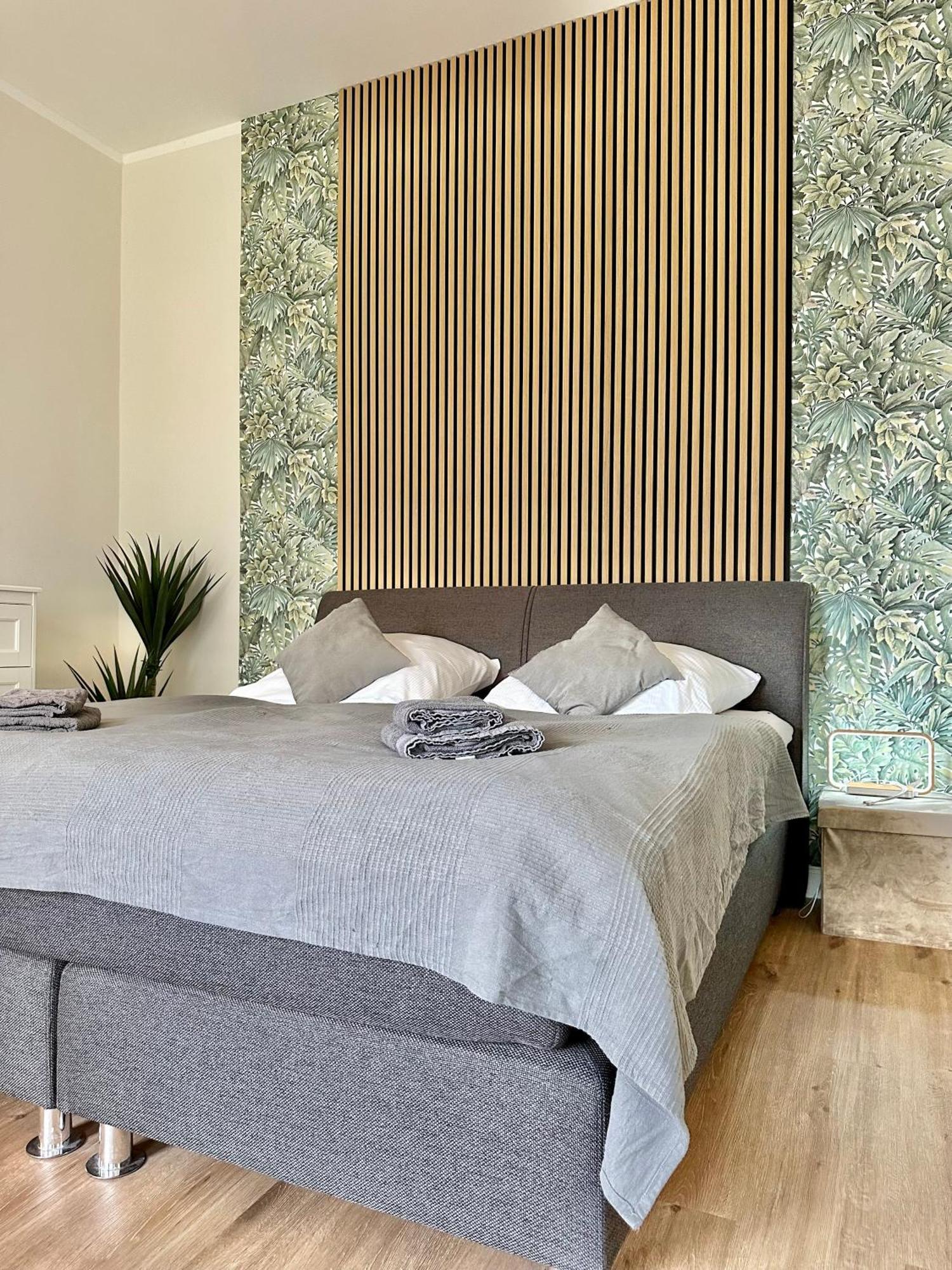 Exklusives City-Apartment Im Herzen Oldenburgs Mit Balkon Und Parkplatz A36 المظهر الخارجي الصورة